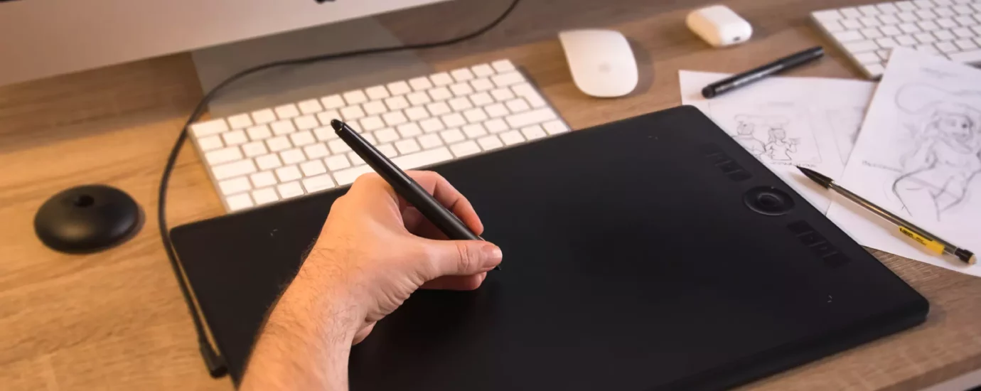 De Wacom Intuos Pro Pentablet waarop de illustratie digitaal gemaakt word